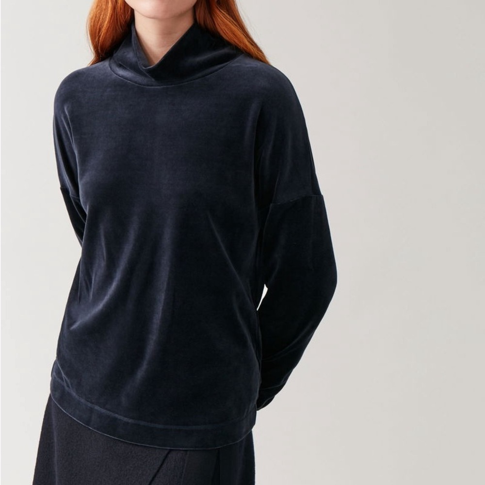 COS High-Neck Velour Jumper Top In Black. Size M